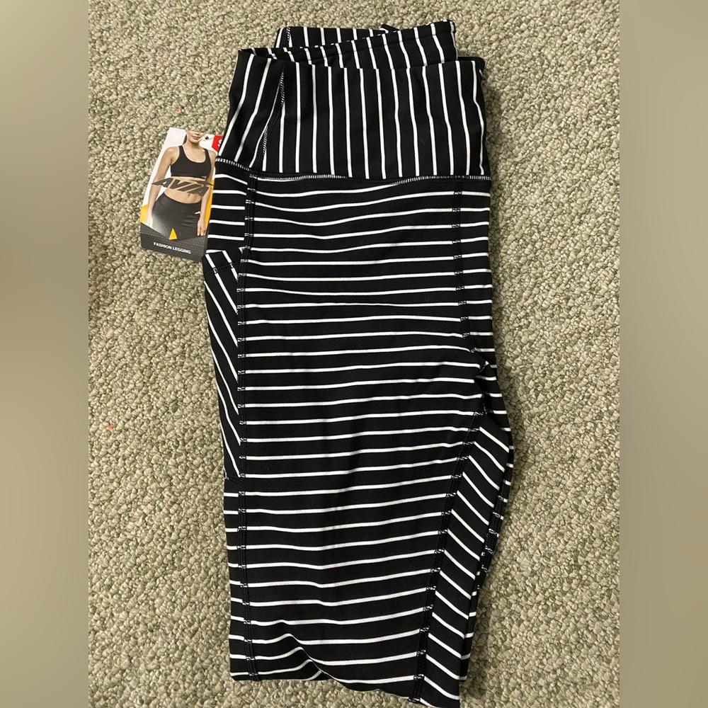 Black and white striped leggings
